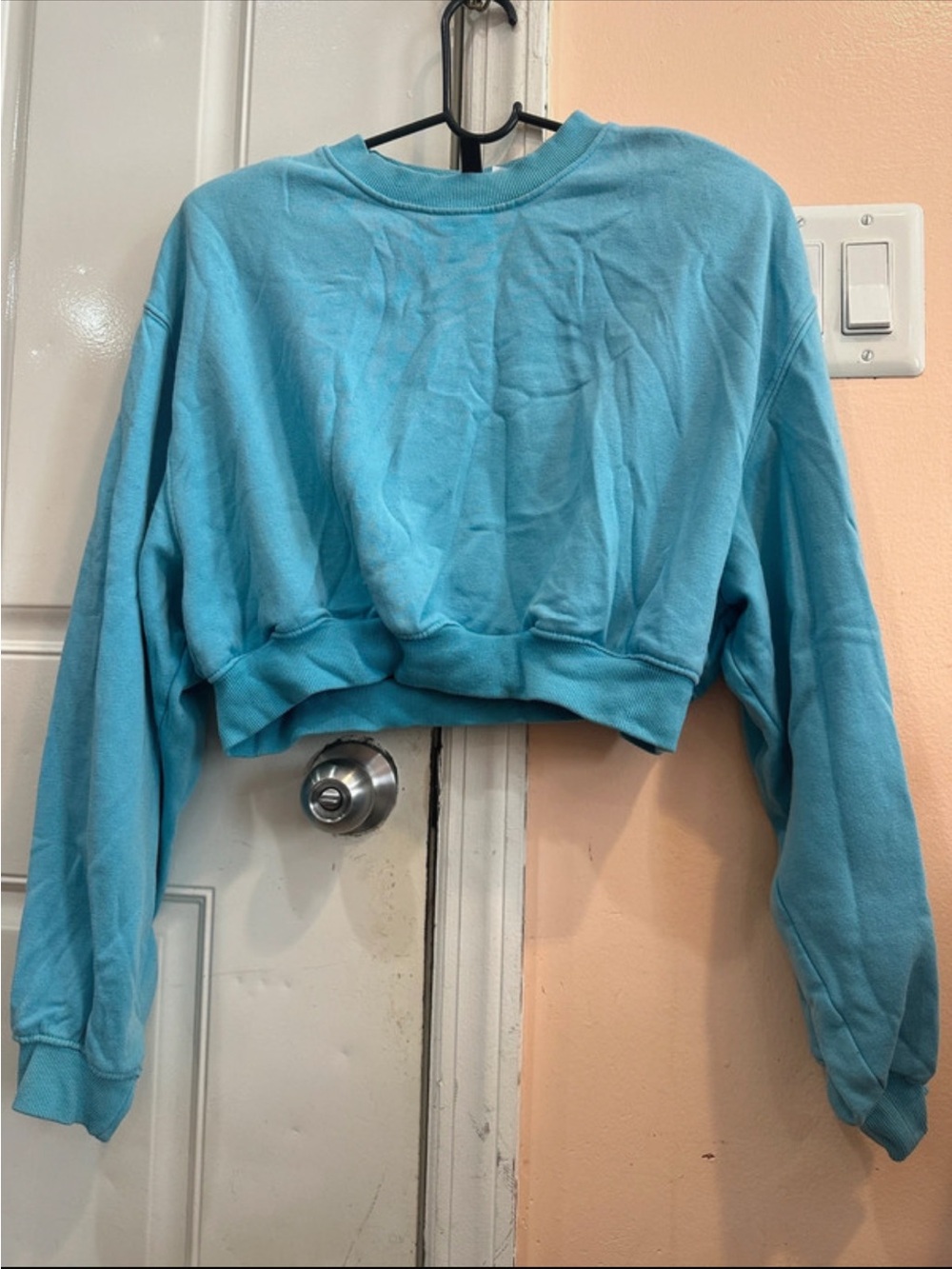 H&M Cropped Pullover Sweatshirt - Bright Blue